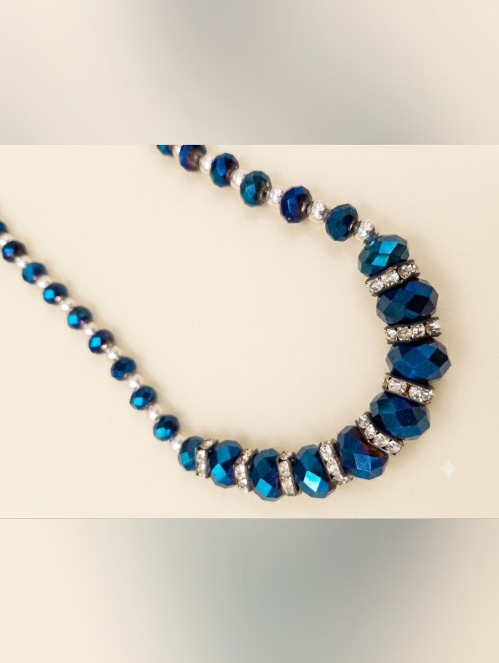 Elegant Blue Crystal Bead Necklace with Matching Stones - Picture 3 of 6